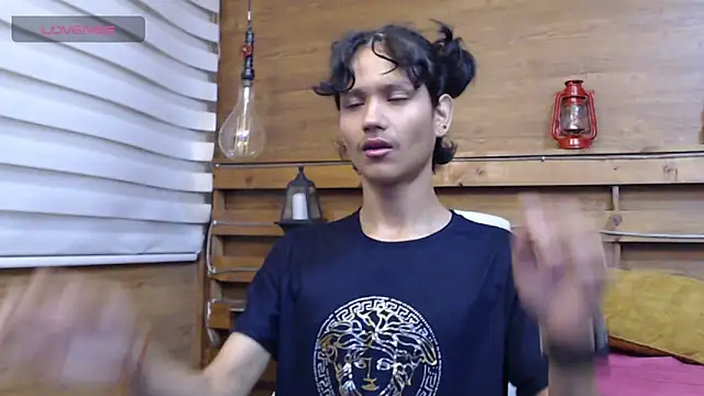 Snapshot of andy_staar chatting on 10.09.25 andy staar online show from 10.09.25