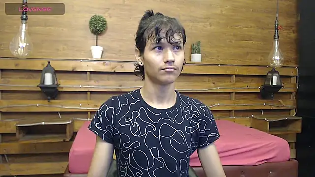 Snapshot of andy_staar chatting on 10.10.25 andy staar online show from 10.10.25