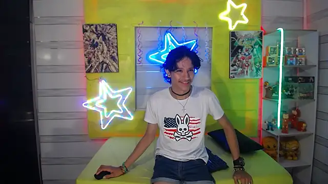 Snapshot of andy_staar chatting on 10.22.25 andy staar online show from 10.22.25