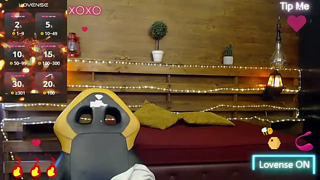 Snapshot of andy_staar chatting on 11.07.25 andy staar online show from 11.07.25