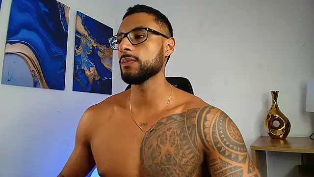 LiamGarcia1 online show from 02.05.26