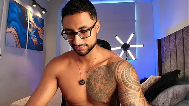LiamGarcia1 online show from 05.16.26
