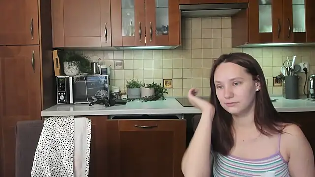 HotCaramellsTV online show from 06.22.26