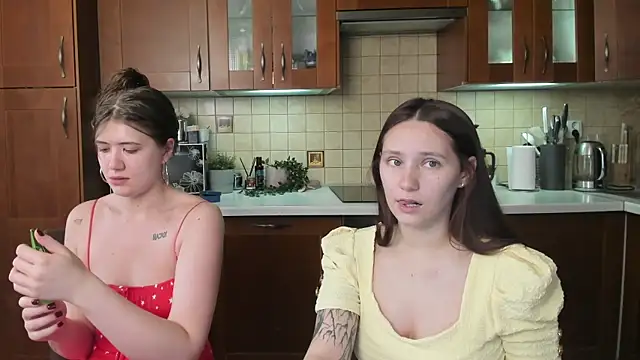 HotCaramellsTV online show from 06.29.26
