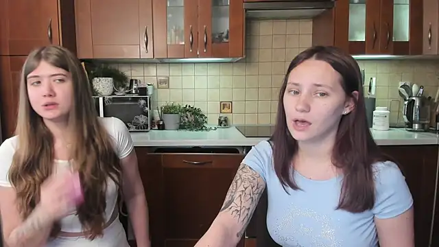 HotCaramellsTV online show from 07.29.26