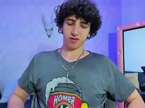 Snapshot of Kerverr_ chatting on 01.08.25 Kerverr online show from 01.08.25