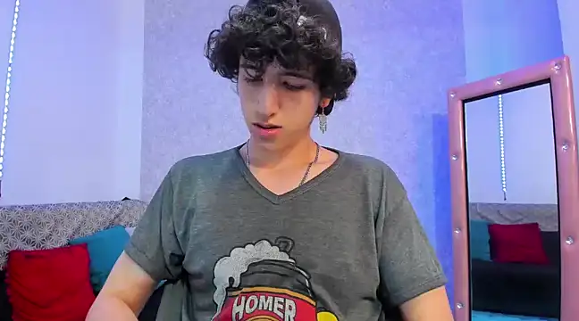 Snapshot of Kerverr_ chatting on 02.07.25 Kerverr online show from 02.07.25