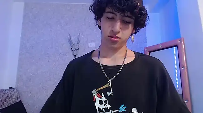 Snapshot of Kerverr_ chatting on 02.13.25 Kerverr online show from 02.13.25