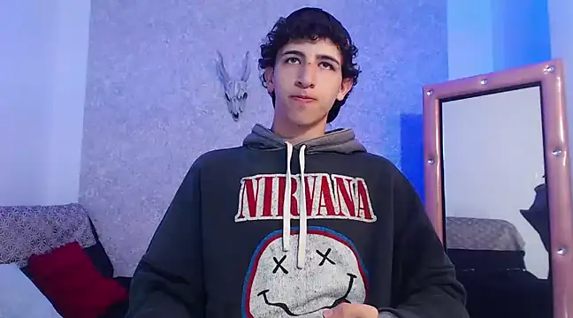 Snapshot of Kerverr_ chatting on 02.20.25 Kerverr online show from 02.20.25