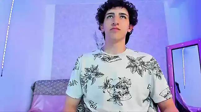 Snapshot of Kerverr_ chatting on 03.02.25 Kerverr online show from 03.02.25