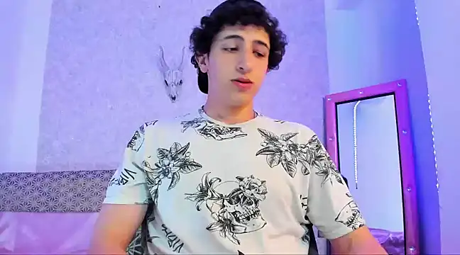 Snapshot of Kerverr_ chatting on 03.02.25 Kerverr online show from 03.02.25