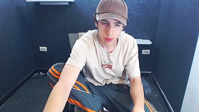 Snapshot of Kerverr_ chatting on 11.27.25 Kerverr online show from 11.27.25