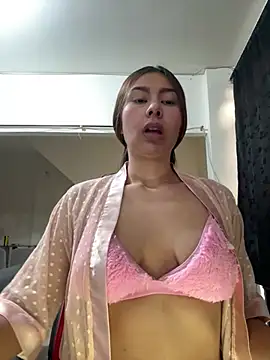 Snapshot of Im_sophia1 chatting on 02.14.25 Im sophia1 online show from 02.14.25