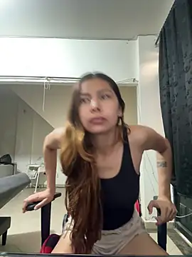 Snapshot of Im_sophia1 chatting on 03.04.25 Im sophia1 online show from 03.04.25