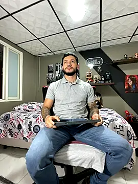 marcel crawford96 online show from 09.10.25