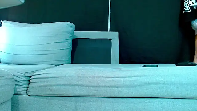 Snapshot of Danyer33 chatting on 01.13.26 Danyer33 online show from 01.13.26