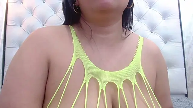NahomiFireSex online show from 01.10.25
