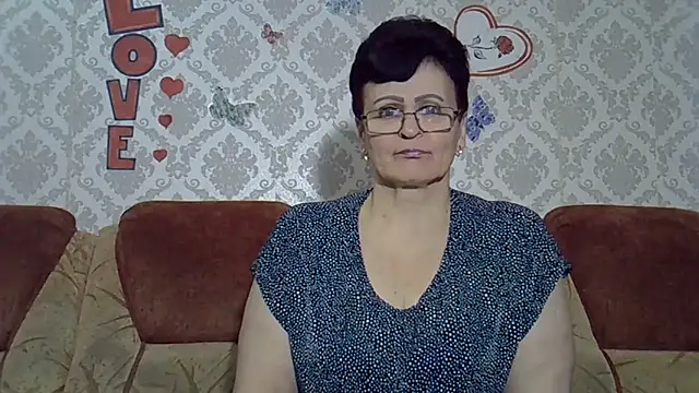 PaulaGolden online show from 12.04.25