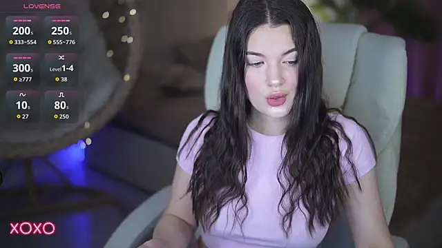 YourLolaBunny online show from 05.23.26