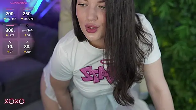 YourLolaBunny online show from 05.27.26