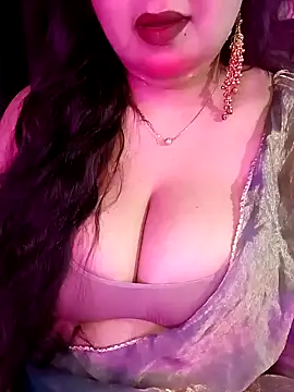 Snapshot of Suhanakhan00 chatting on 02.27.26 Suhanakhan00 online show from 02.27.26
