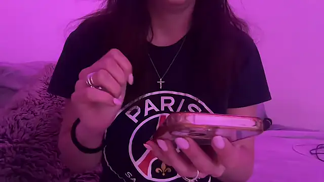 Snapshot of Serena_4you chatting on 11.30.25 Serena 4you online show from 11.30.25