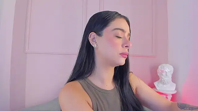 victoria milann online show from 11.27.25