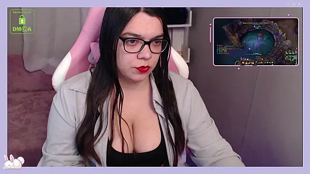 Snapshot of dream_swan chatting on 01.30.25 dream swan online show from 01.30.25