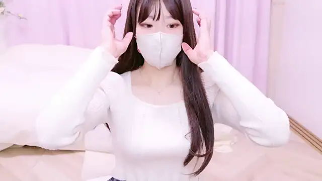 SUZU-oO online show from 01.16.25