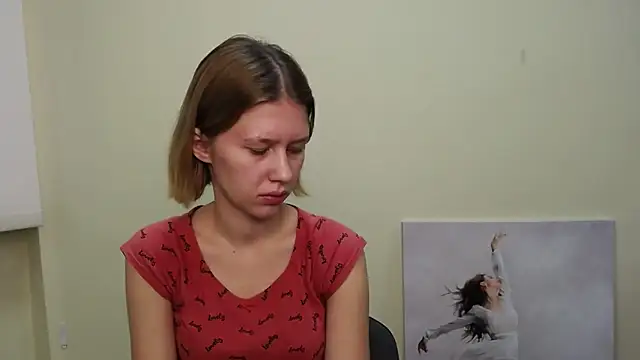 Snapshot of StellaCRL chatting on 12.04.24 StellaCRL online show from 12.04.24