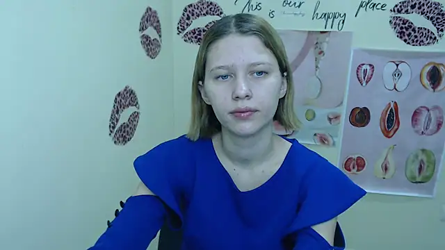 Snapshot of StellaCRL chatting on 12.27.24 StellaCRL online show from 12.27.24