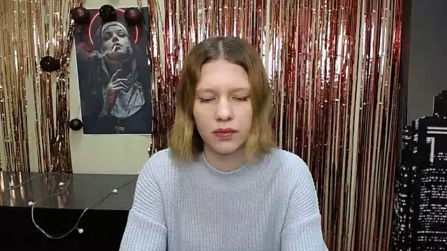 Snapshot of StellaCRL chatting on 02.05.25 StellaCRL online show from 02.05.25