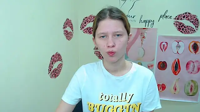 Snapshot of StellaCRL chatting on 02.20.25 StellaCRL online show from 02.20.25