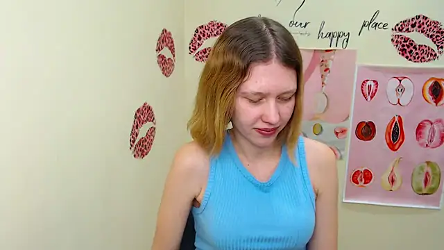 Snapshot of StellaCRL chatting on 03.13.25 StellaCRL online show from 03.13.25