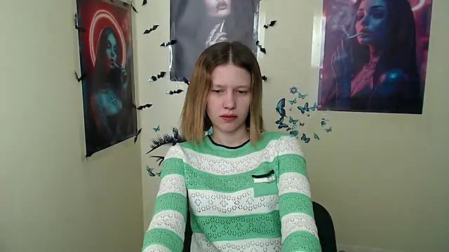 Snapshot of StellaCRL chatting on 03.22.25 StellaCRL online show from 03.22.25