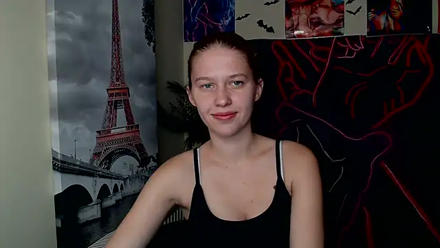 Snapshot of StellaCRL chatting on 10.15.25 StellaCRL online show from 10.15.25