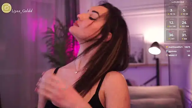 Snapshot of Liya_Gold_ chatting on 03.09.25 Liya Gold online show from 03.09.25