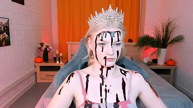 GraceGlamour online show from 10.31.25