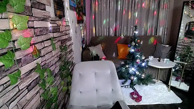 Hot Girl87 online show from 12.25.24