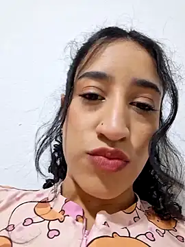 Snapshot of Eimy_Sexy_ chatting on 06.16.26 Eimy Sexy online show from 06.16.26