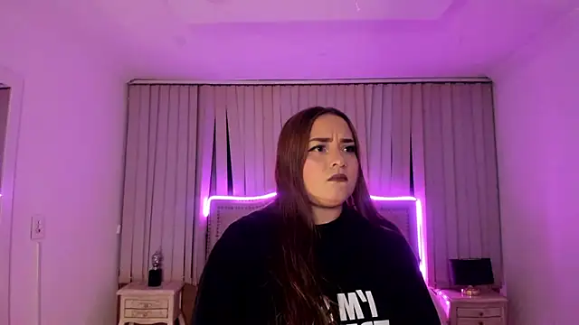 Valentina Se online show from 12.20.24