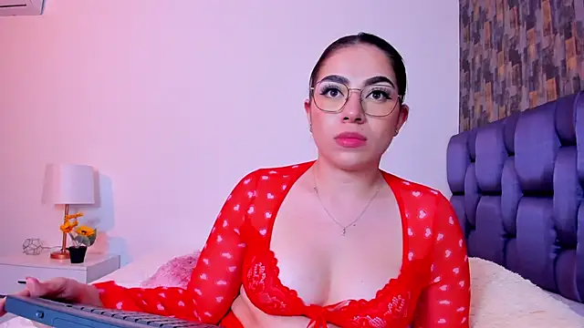 Snapshot of IsabellaAnngel chatting on 03.22.25 IsabellaAnngel online show from 03.22.25