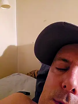 HeteroHotGuy1 online show from 12.16.24
