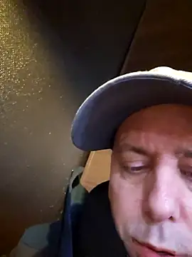 HeteroHotGuy1 online show from 02.23.25
