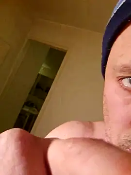 HeteroHotGuy1 online show from 03.16.25