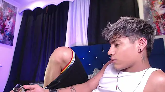 Sexys Boys Hot1 online show from 05.31.26