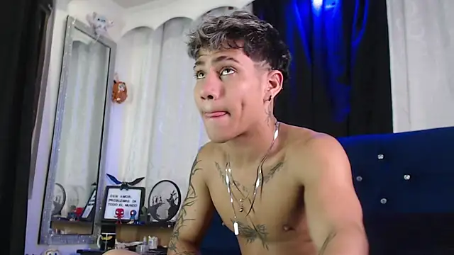 Sexys Boys Hot1 online show from 07.14.26