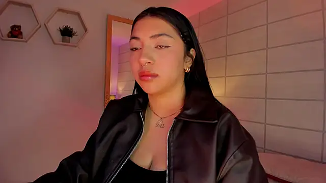 Christine Laam online show from 03.11.26