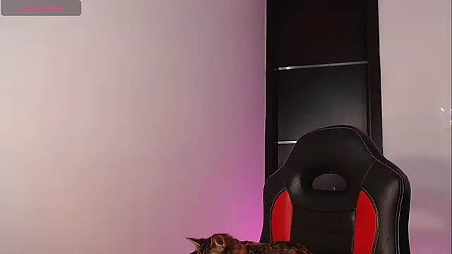 GiselleBlare online show from 12.12.24