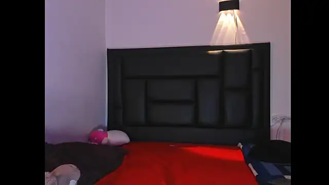 GiselleBlare online show from 09.15.25